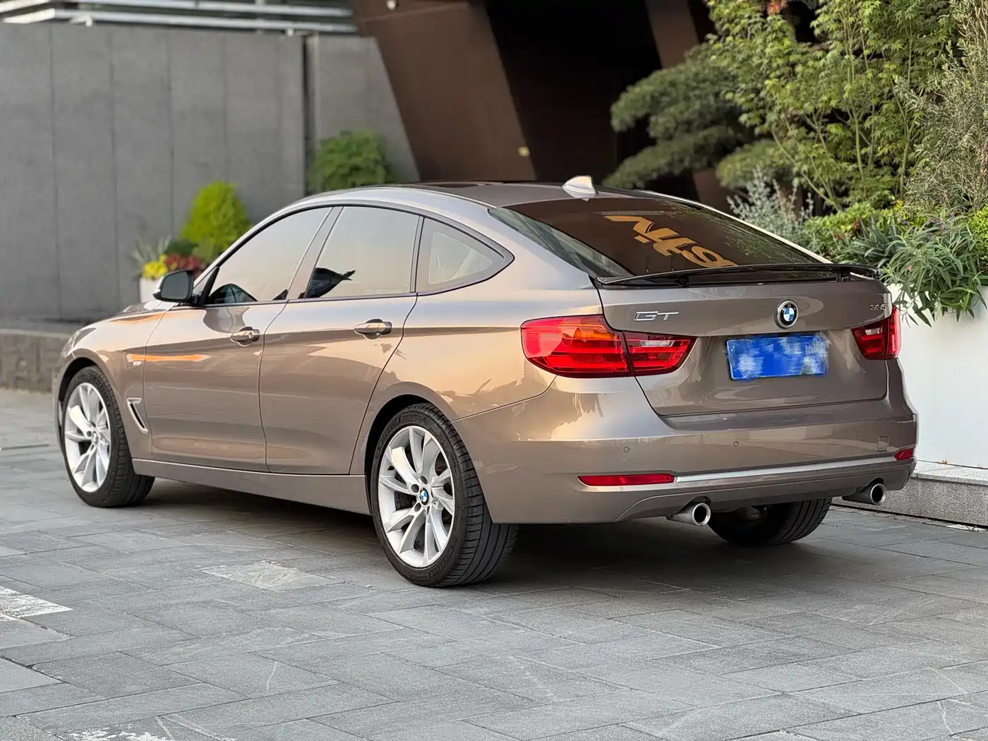 BMW 3 Series GT 2013 335i Trend Design Package фото 3