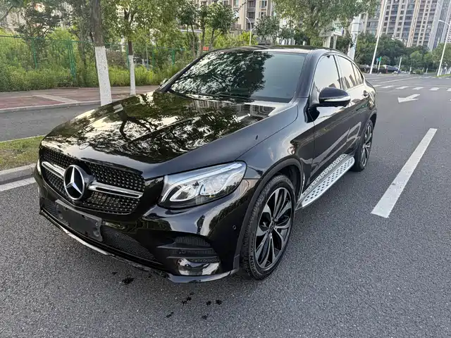 Mercedes-Benz Mercedes-Benz GLC Coupe 2018 GLC 260 4MATIC Coupe SUV