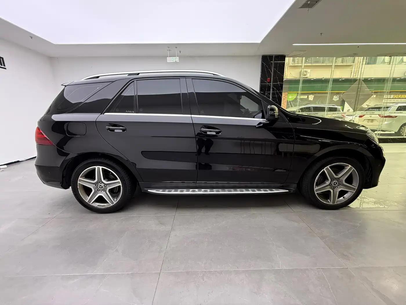 Mercedes-Benz GLE 2016 GLE 400 4MATIC фото 6