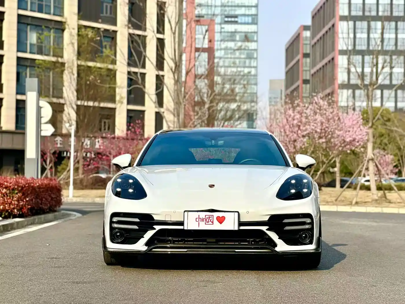 Porsche Panamera 2017 Panamera 4 Sport Turismo 3.0T фото 2