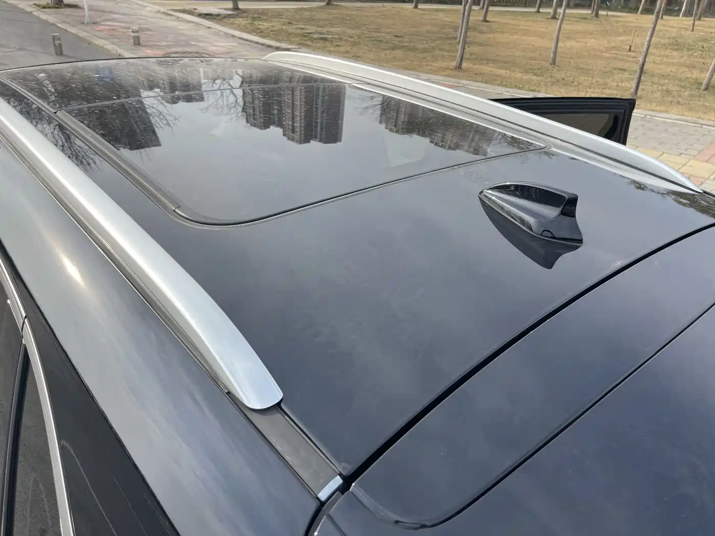 Hongqi HS5 2023 2.0T Flag Pro 500,000 Units Commemorative Edition фото 25