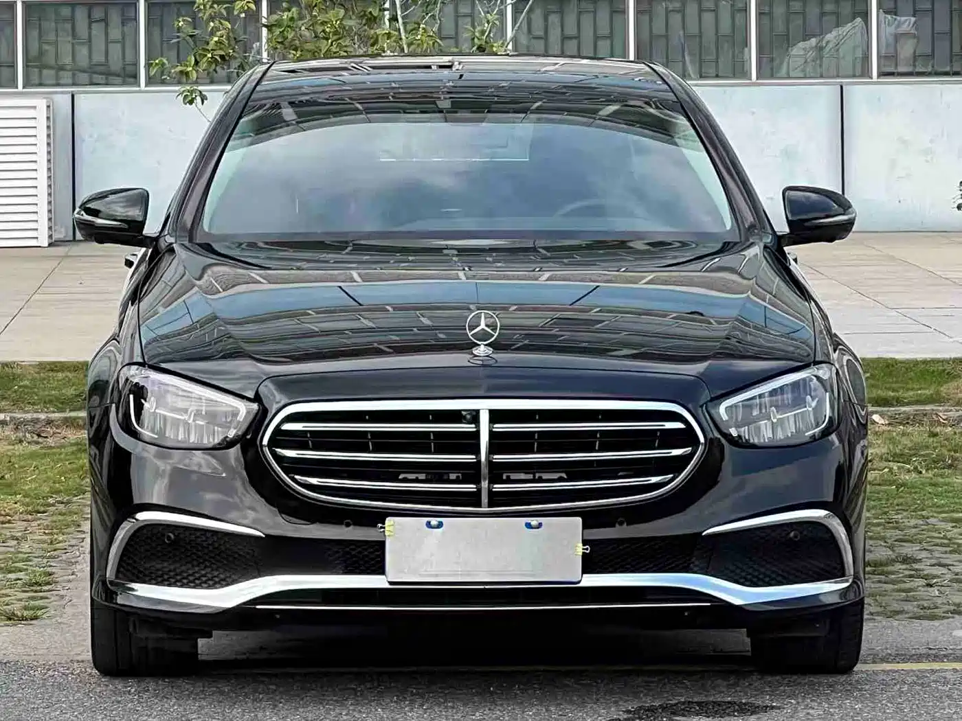 Mercedes-Benz E-Class 2023 Facelift E 300 L Fashion фото 2