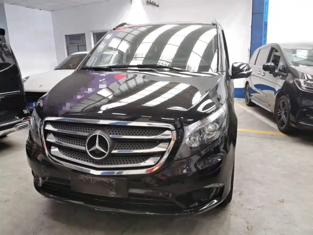 Mercedes-Benz Vito 2016 2.0T Elite Edition фото 3
