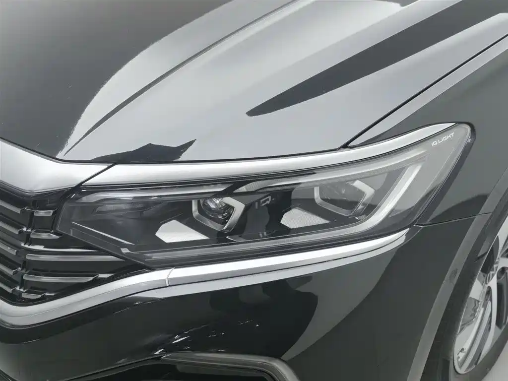 VOLKSWAGEN PASSAT NEW ENERGY