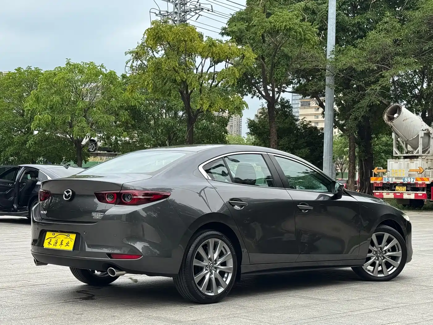 Mazda Mazda 3 2024 2023 2.0L Automatic Premium Edition