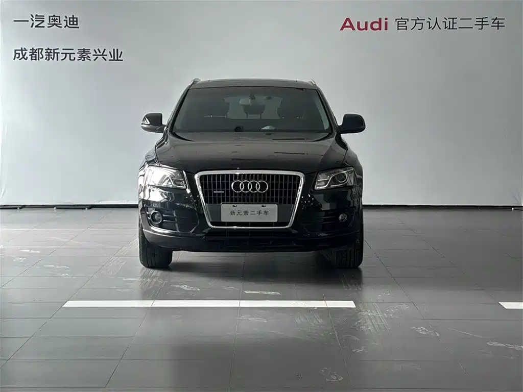 Audi Q5 2010 2.0TFSI Technology фото 2