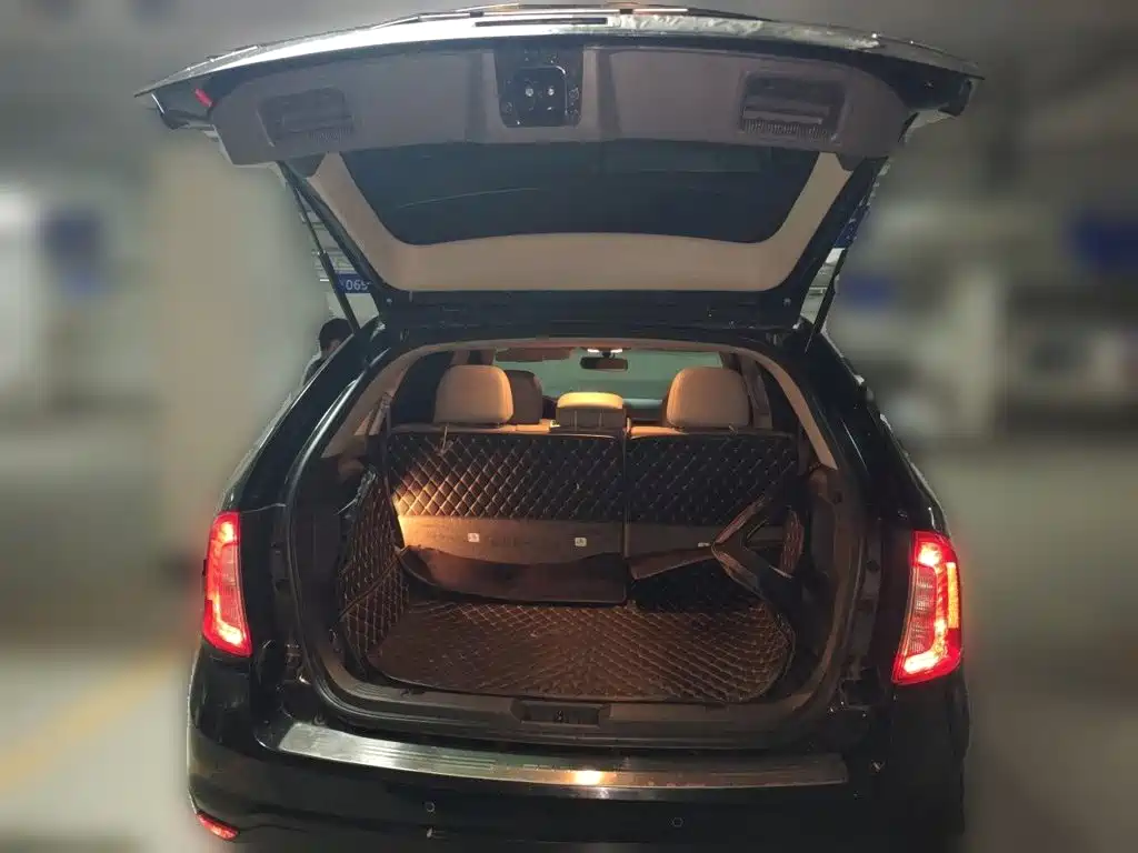 Ford Edge (Import) 2015 2012 2.0T Elite