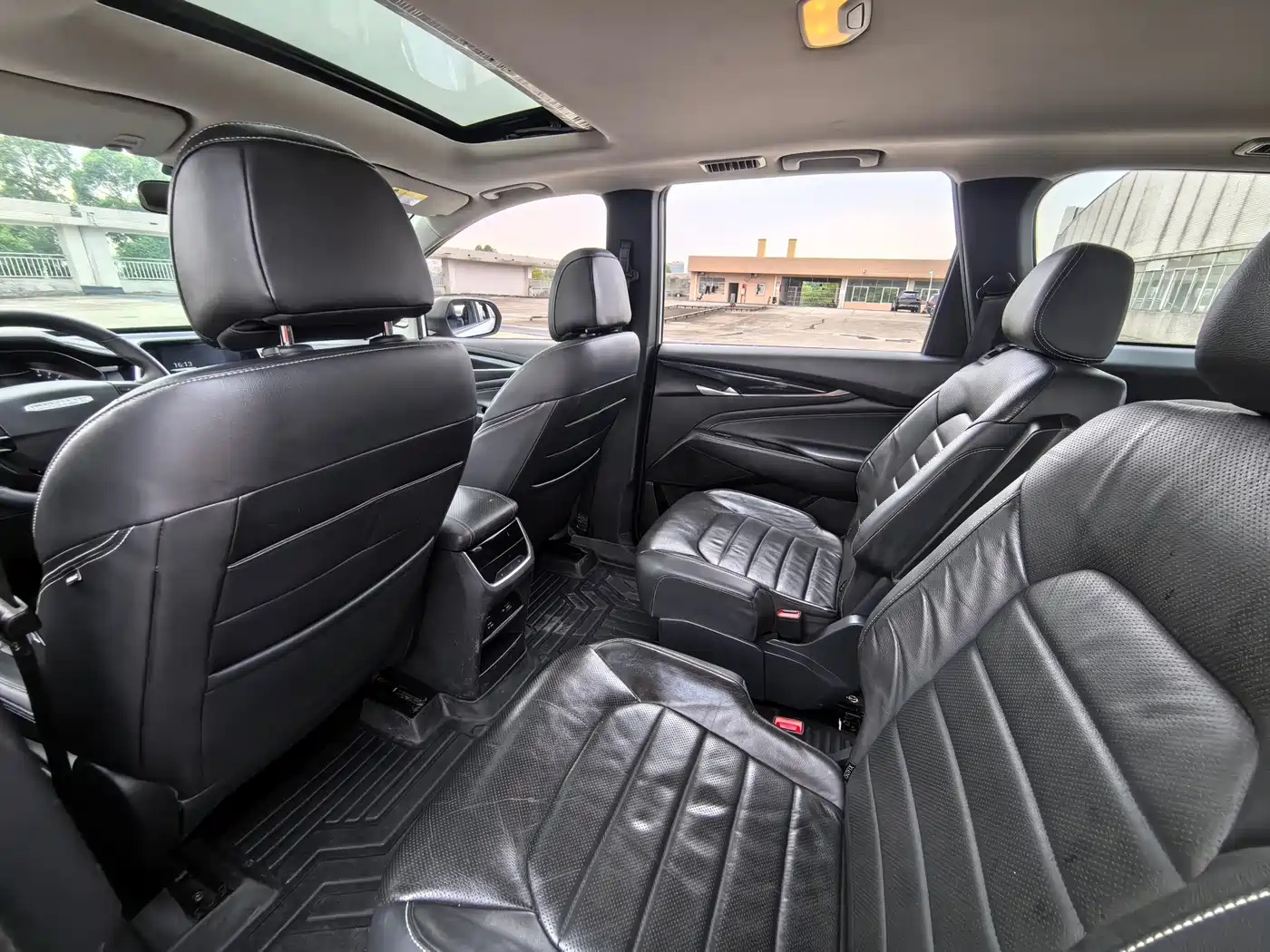 SAIC MAXUS CHASE G50