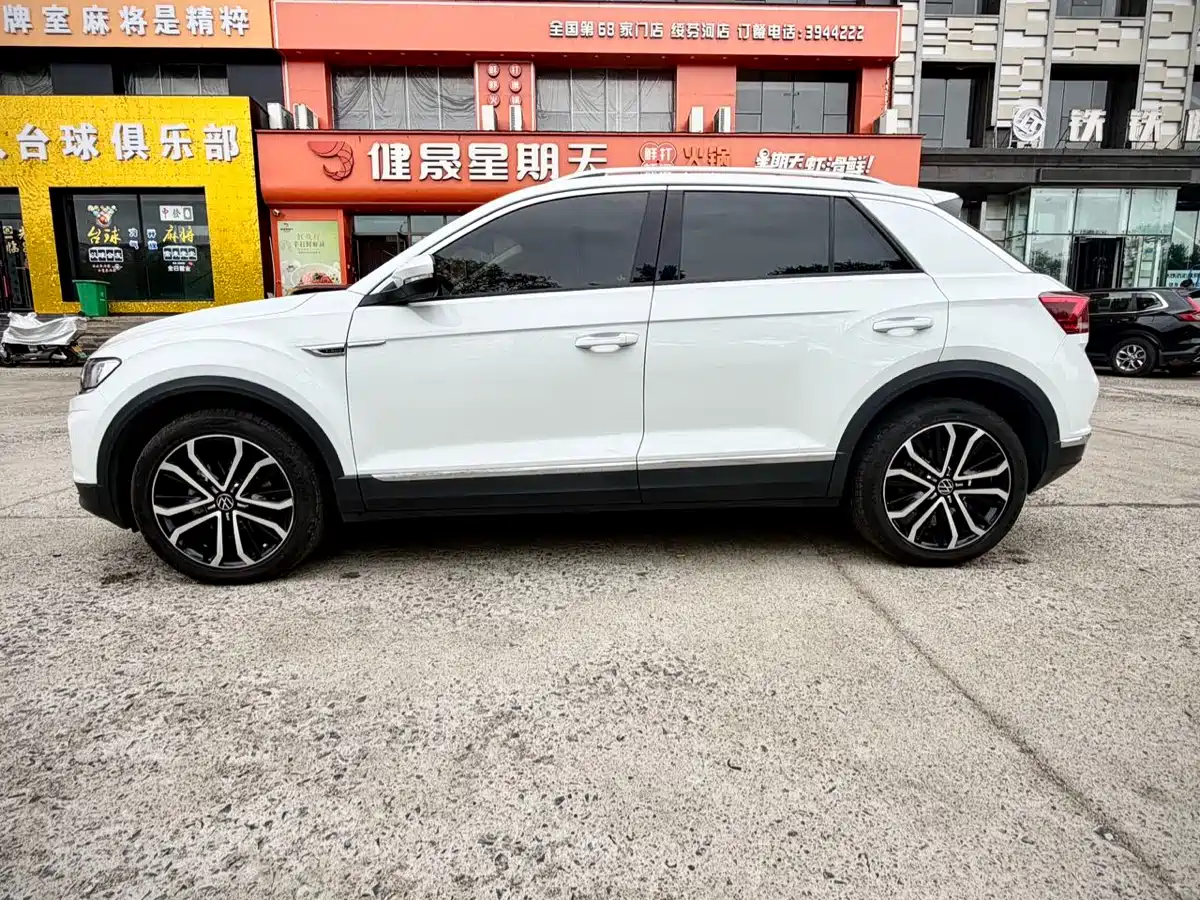 Volkswagen T-ROC 2021 280TSI DSG 2WD Comfort Smart Connect 30th Anniversary Edition фото 8