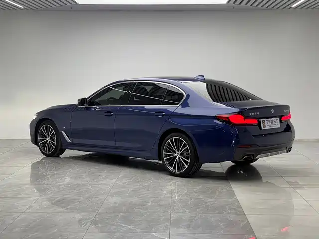 BMW 5 Series 2021 530Li Leading M Sport Package — фото 4