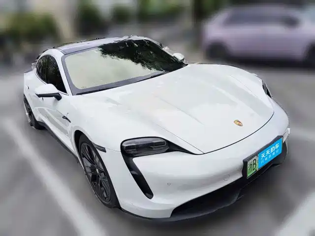 Porsche Taycan 2020 Taycan — фото 3