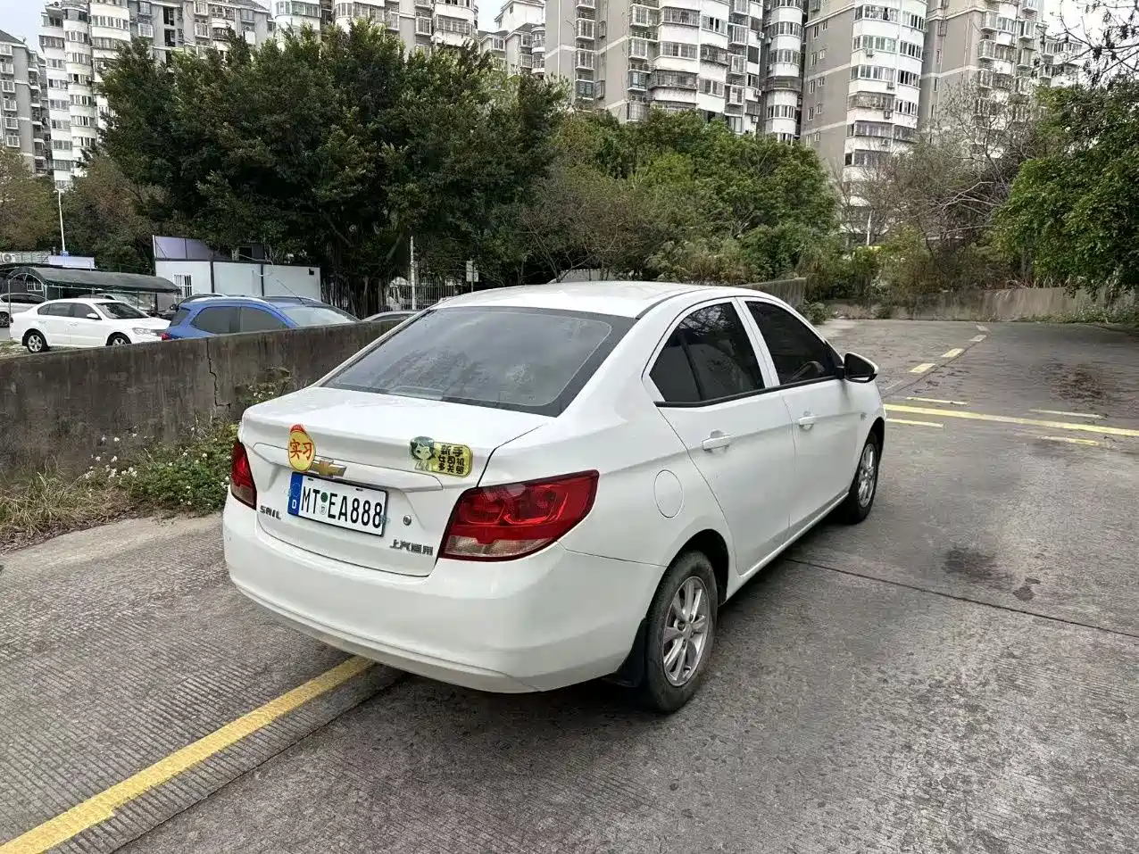 Chevrolet Sail 2015 Sail 3 1.5L Manual Ideal Sunroof Edition фото 7