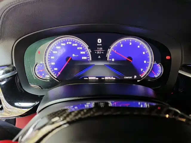 BMW 5 Series 2018 Facelift 530Li Leading M Sport Package — фото 4