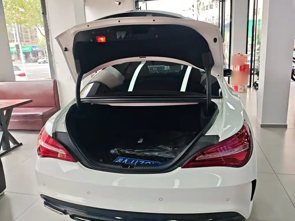 Mercedes-Benz CLA (Import) 2019 2018 CLA 220 4MATIC