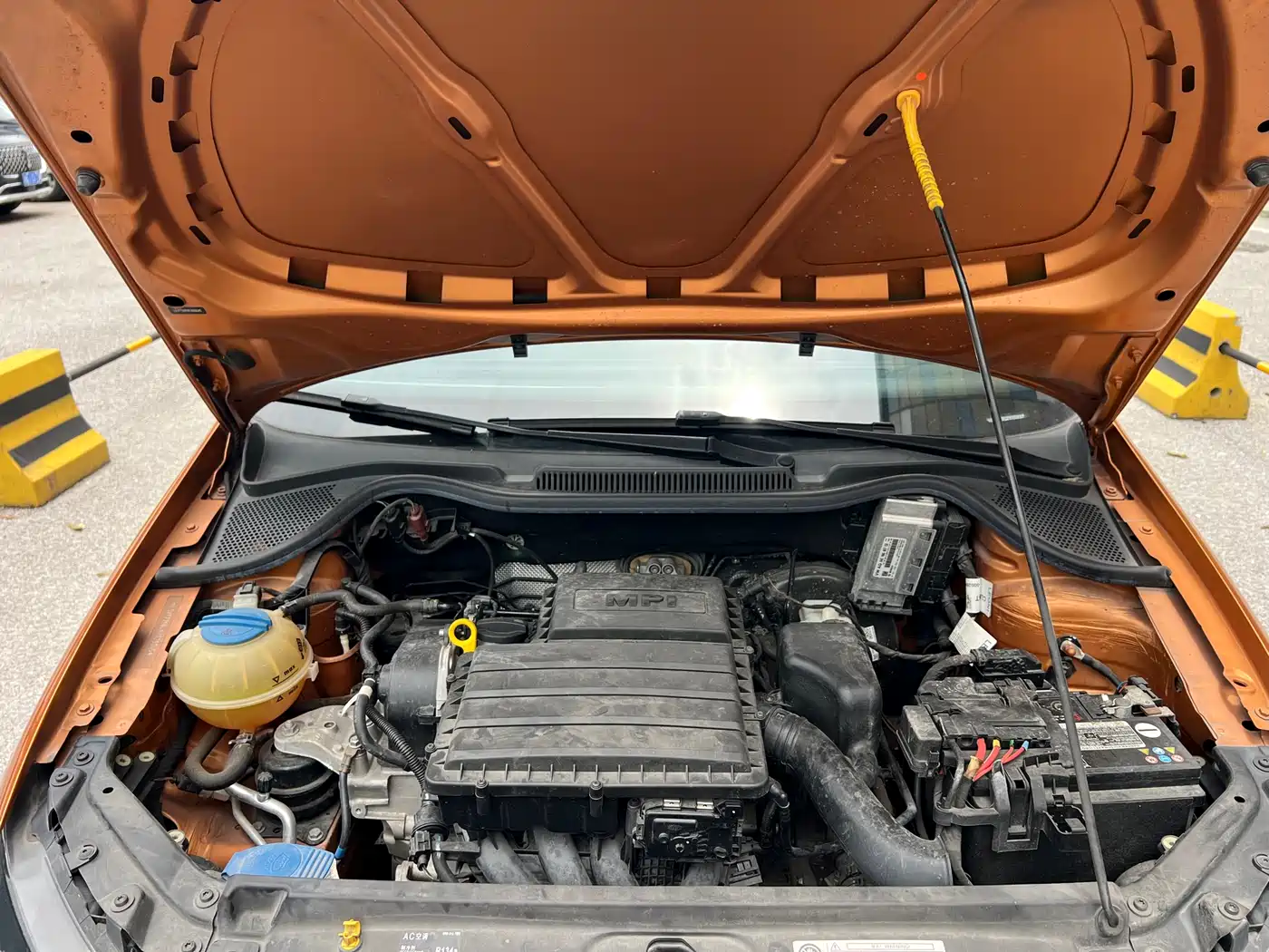 Volkswagen Polo 2018 1.5L Cross Polo Auto фото 20