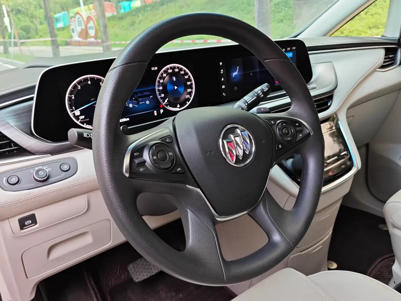 BUICK GL8