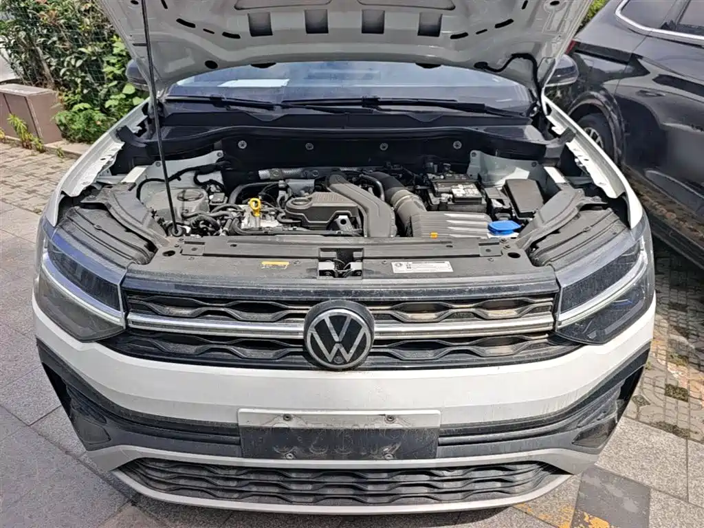 Volkswagen Tharu 2024 300TSI 2WD Moon Premium Edition фото 20