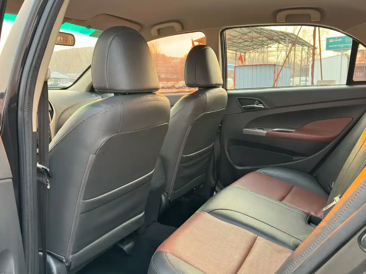 BYD F3 2015 Energy-saving Edition 1.5L Manual Comfort фото 5