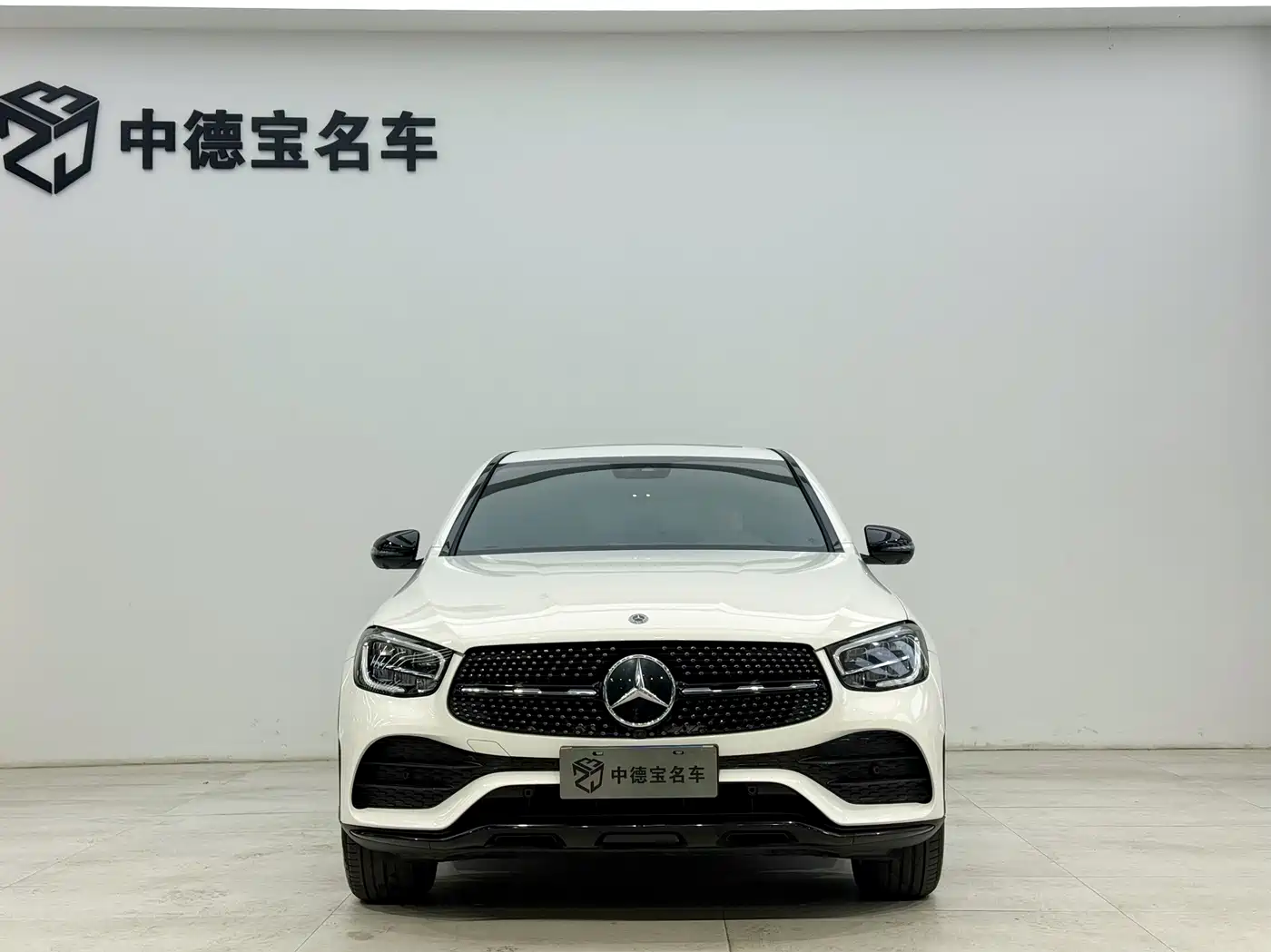 Mercedes-Benz GLC Coupe 2021 GLC 300 4MATIC Coupe SUV фото 2