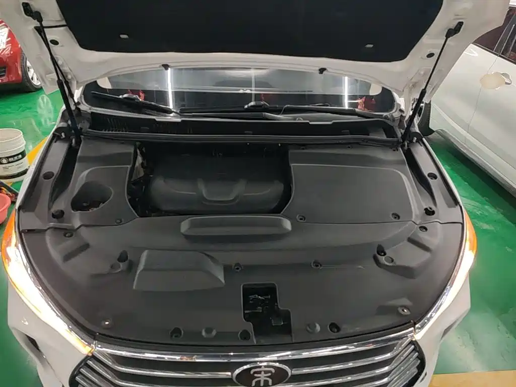 BYD Song MAX 2018 1.5T Auto Smart Connected Flagship 7-Seater фото 20