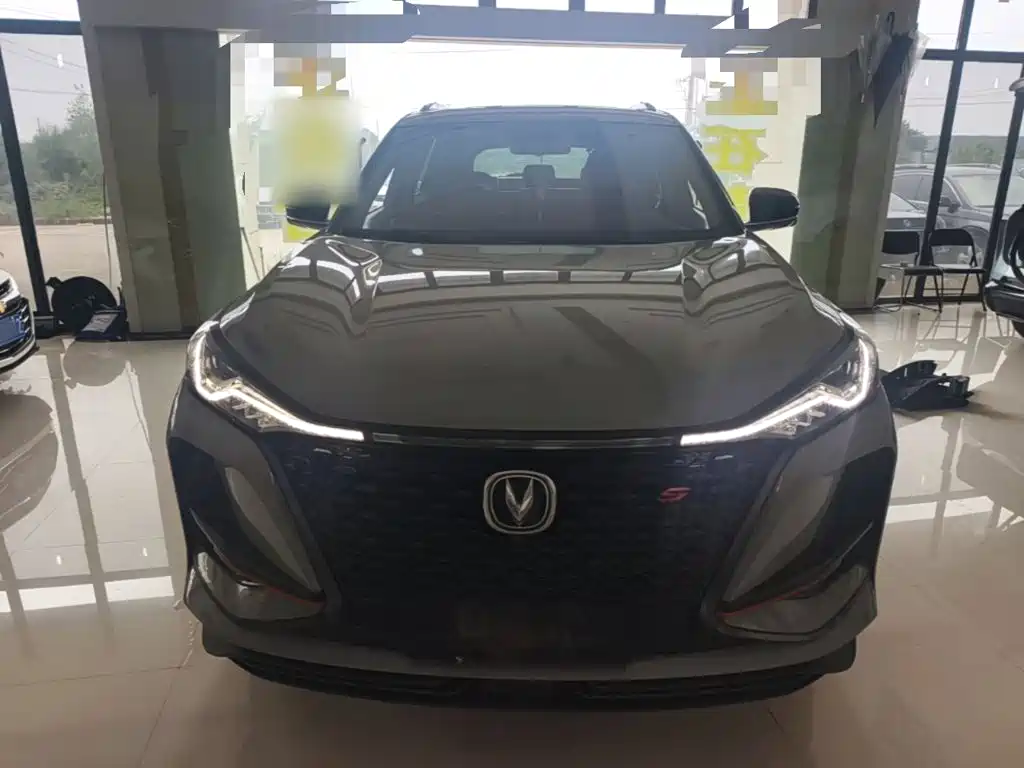 Фото 3 - Changan CS75 PLUS