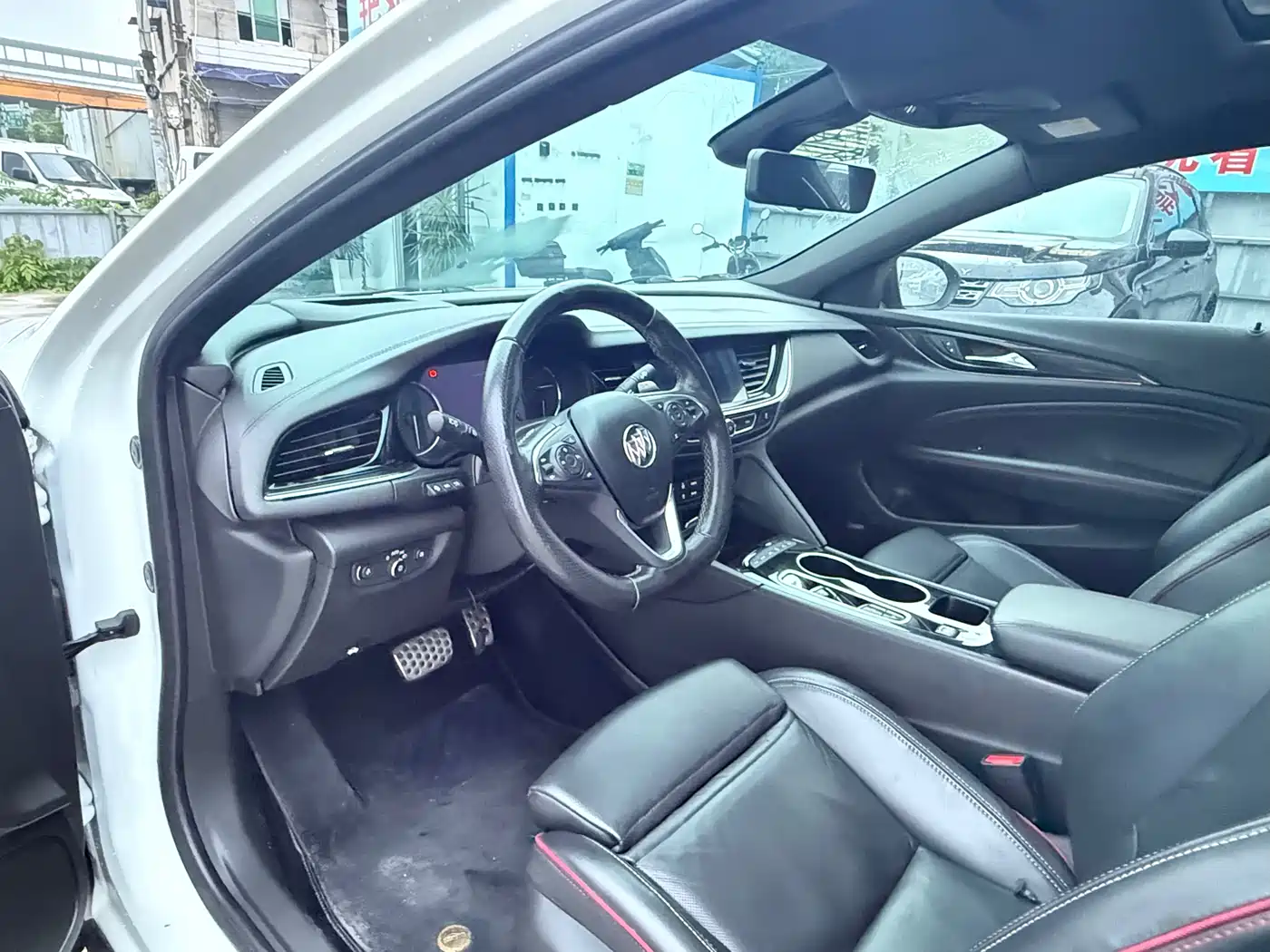 Фото 6 - Buick Regal