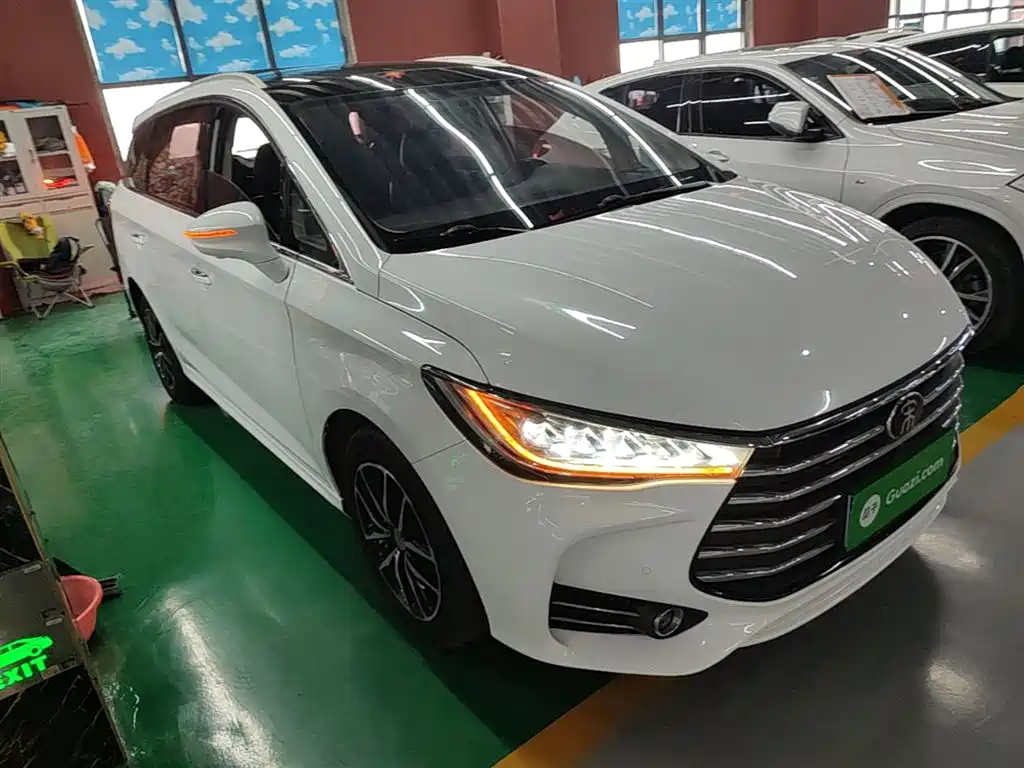 BYD Song MAX 2018 1.5T Auto Smart Connected Flagship 7-Seater фото 4