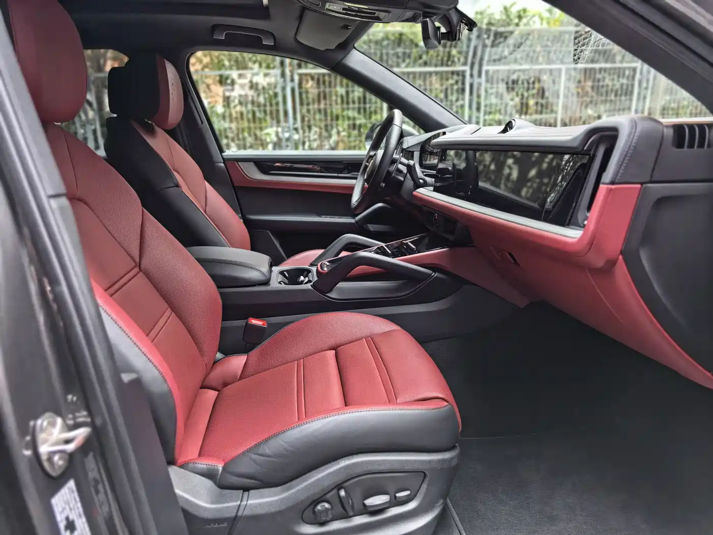 Porsche Cayenne 2025 Cayenne 3.0T фото 10