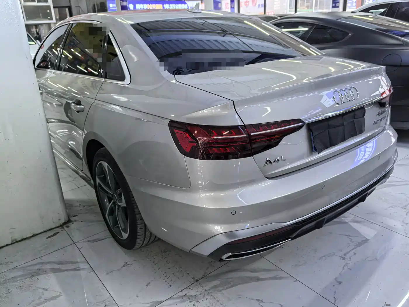 AUDI A4L