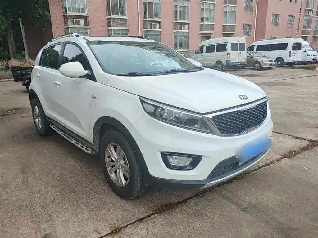 Kia Sportage 2015 2.0L Automatic 2WD GL фото 4