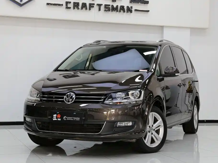 Volkswagen Sharan 2017 2016 380TSI Comfort 7-seater