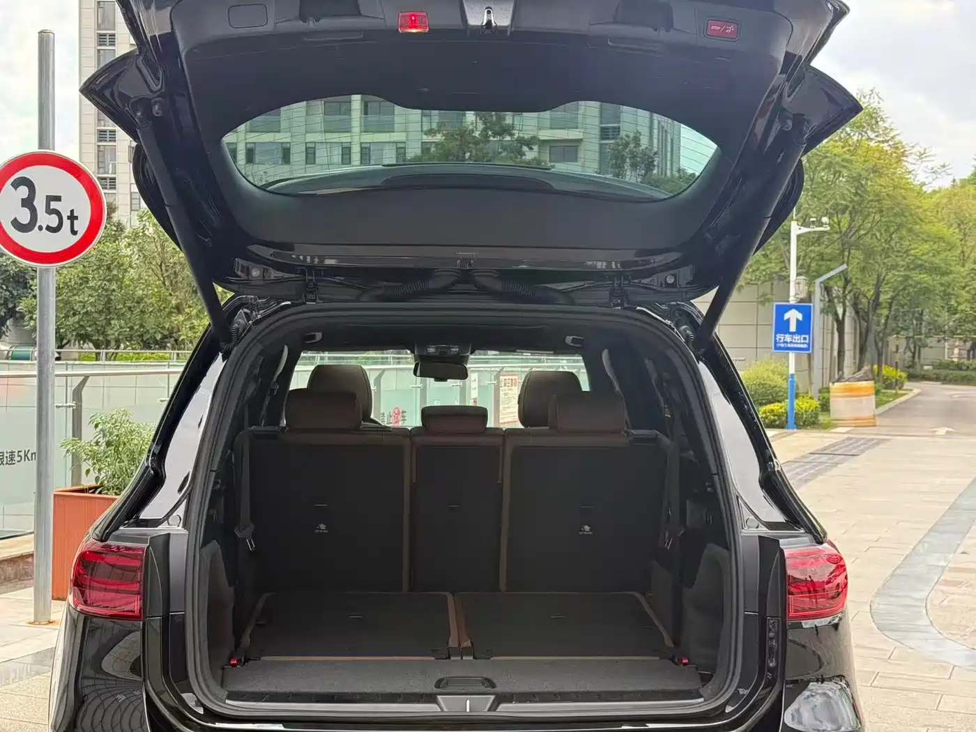 Mercedes-Benz GLB 2025 2025 Model GLB 220 Fashion Style
