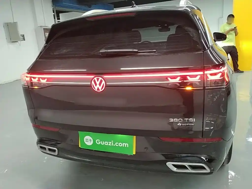 صورة 6 - Volkswagen Talagon