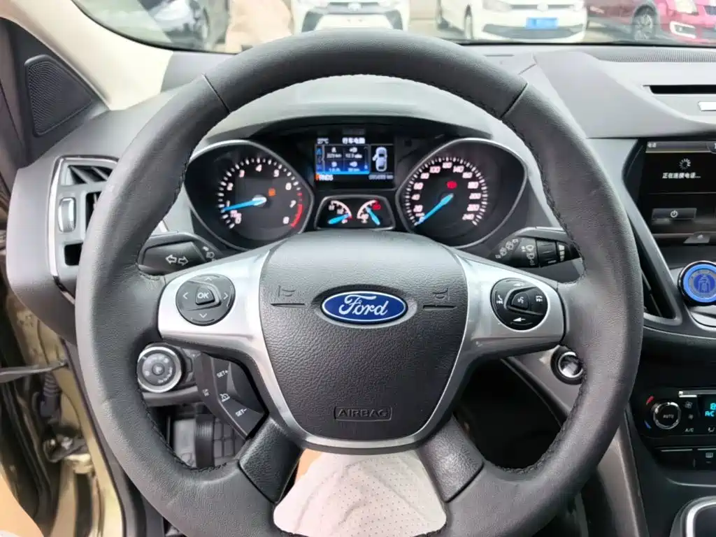 Ford Kuga 2015 2015 1.5L GTDi 4WD Elite
