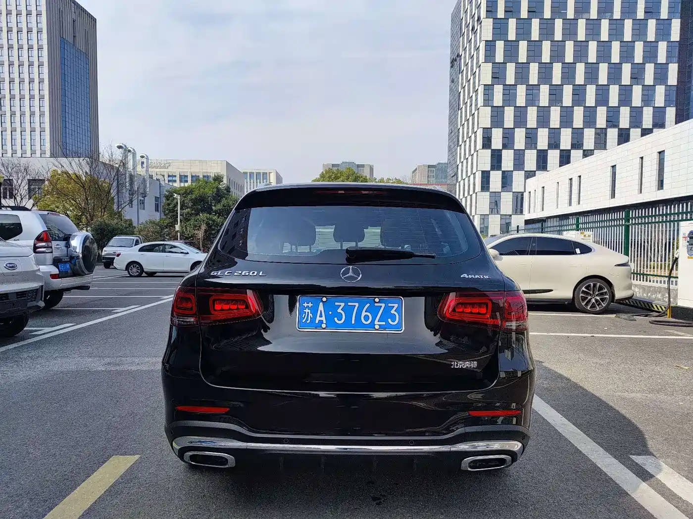 Mercedes-Benz GLC 2022 Model GLC 260 L 4MATIC Dynamic Edition фото 4