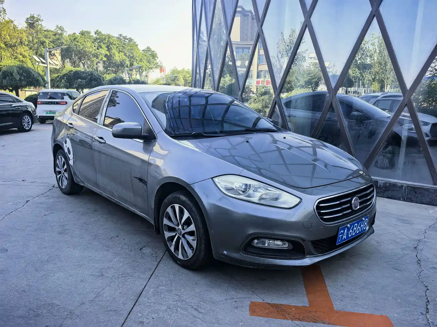 Fiat Viaggio 2014 2012 1.4T Auto Joy Edition
