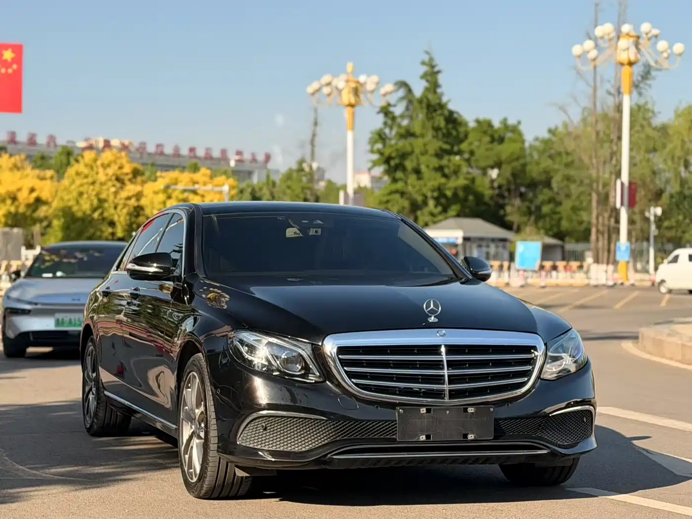 Mercedes-Benz E-Class 2019 Facelift E 300 L Luxury фото 3