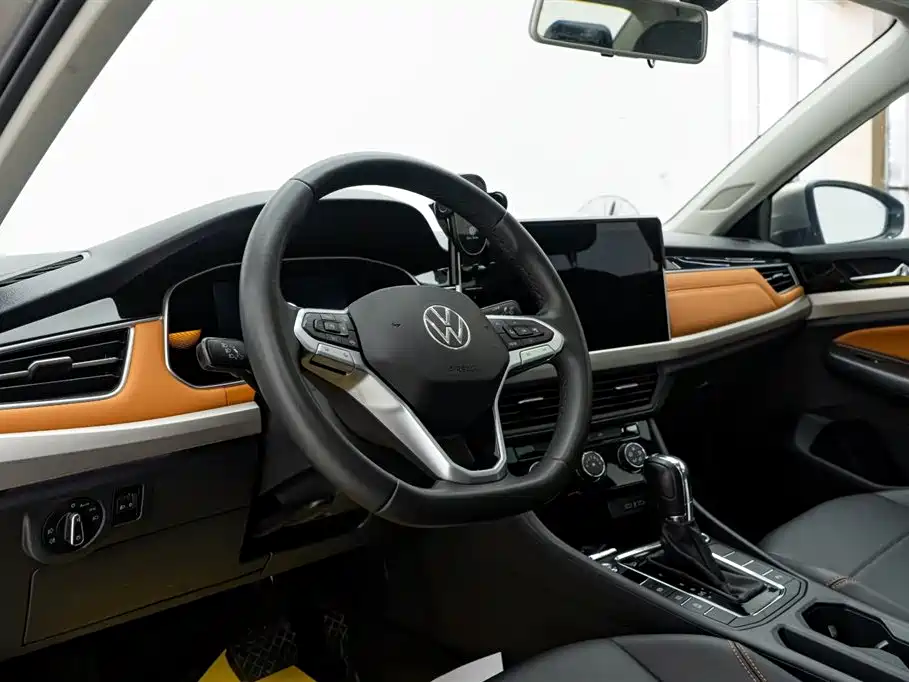 Volkswagen Bora 2023 200TSI DSG Smart Edition фото 15