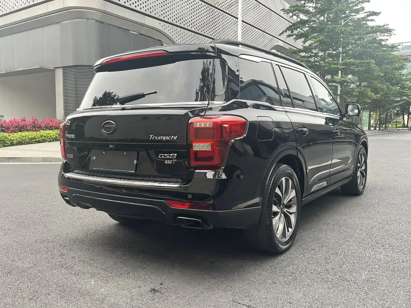 GAC Trumpchi Trumpchi GS8 2017 320T 2WD Luxury Smart Connect (7-seater) фото 3