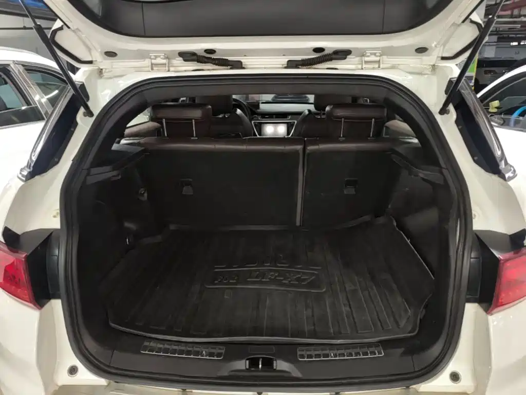 Landwind X7 2016 2015 2.0T Panorama Premium