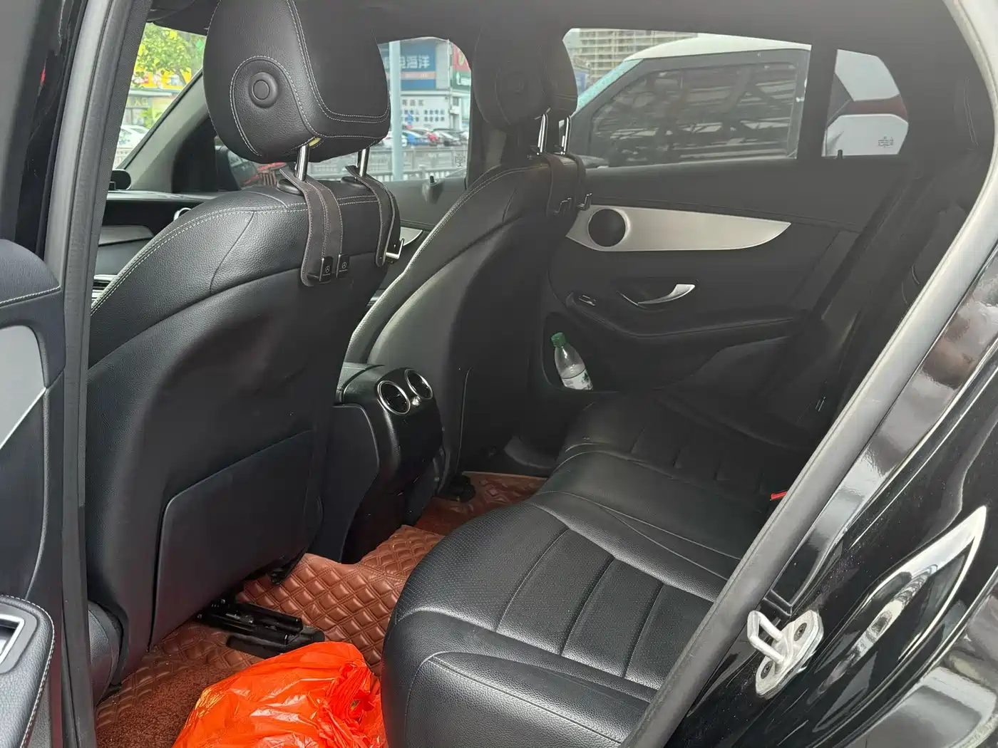 Mercedes-Benz GLC Coupe 2020 GLC 260 4MATIC Coupe SUV фото 9