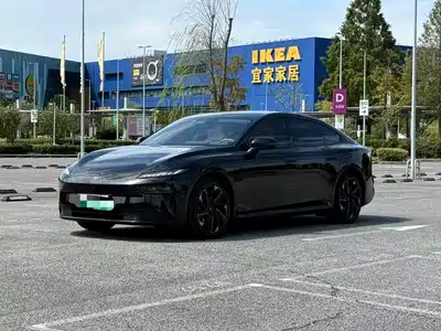 Dongfeng eπ007