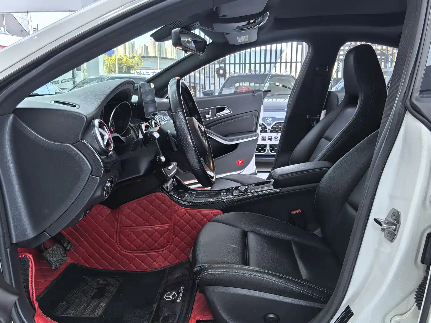Mercedes-Benz CLA (Import) 2018 CLA 200 Fashion Edition фото 9