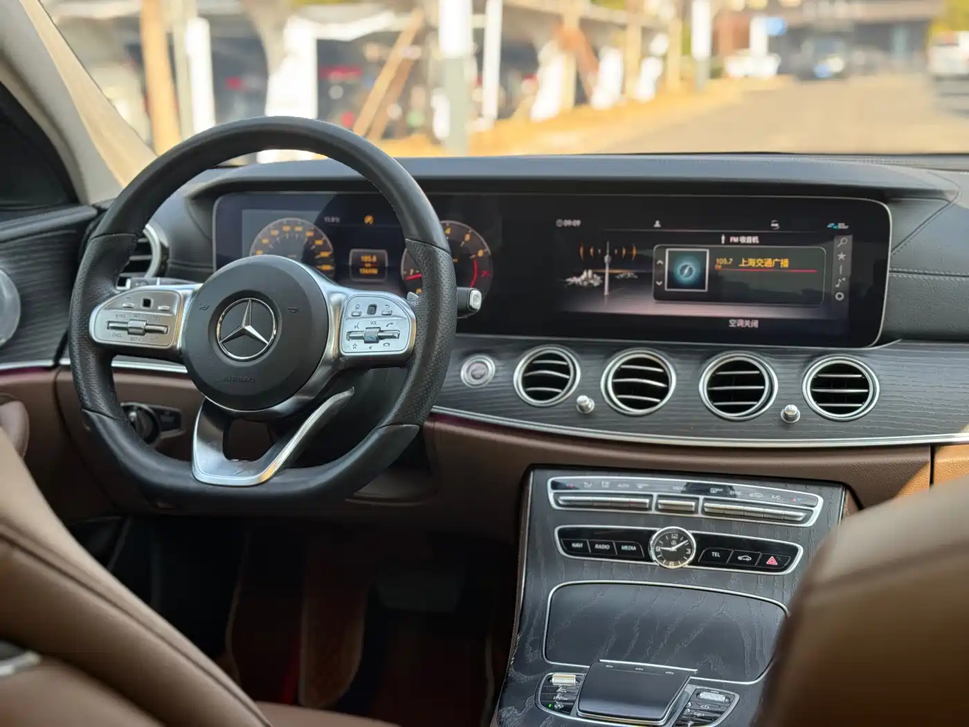 Mercedes-Benz E-Class 2019 Facelift E 300 L Sport Luxury фото 20