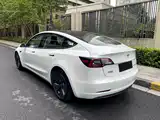 Фото 3 - Tesla Model 3