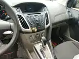 Фото 13 - Ford Focus
