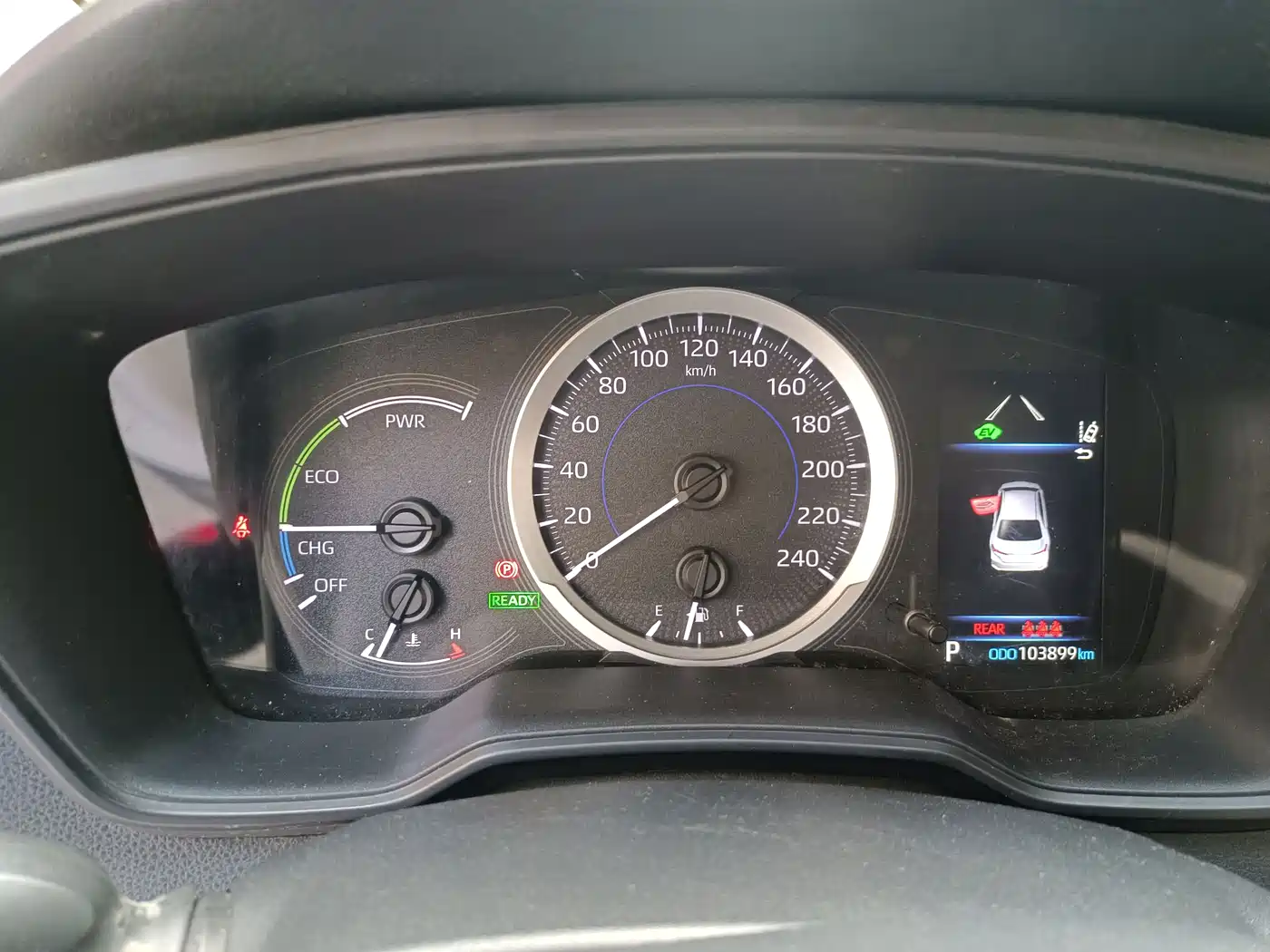Toyota Corolla 2021 Hybrid 1.8L E-CVT Pioneer Edition фото 20