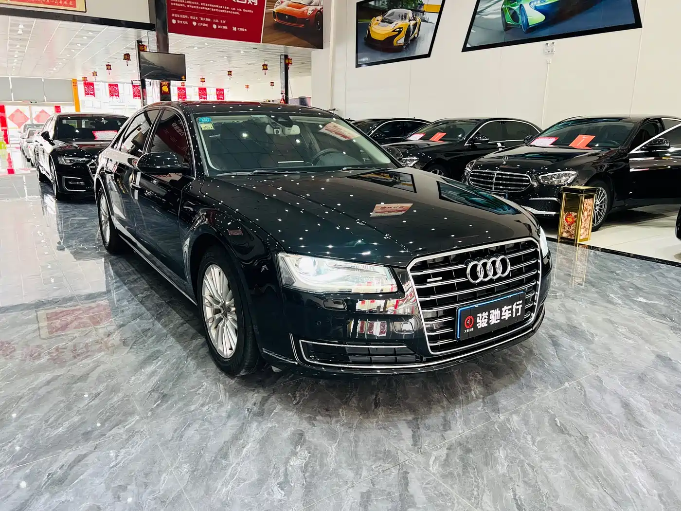 Audi A8 2014 A8L 45 TFSI quattro Comfort фото 3