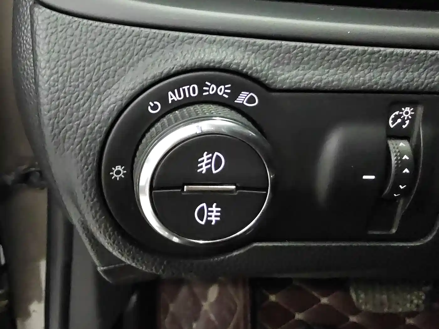 Buick Envision Plus 2015 2016 28T All-Wheel Drive Ultimate Flagship