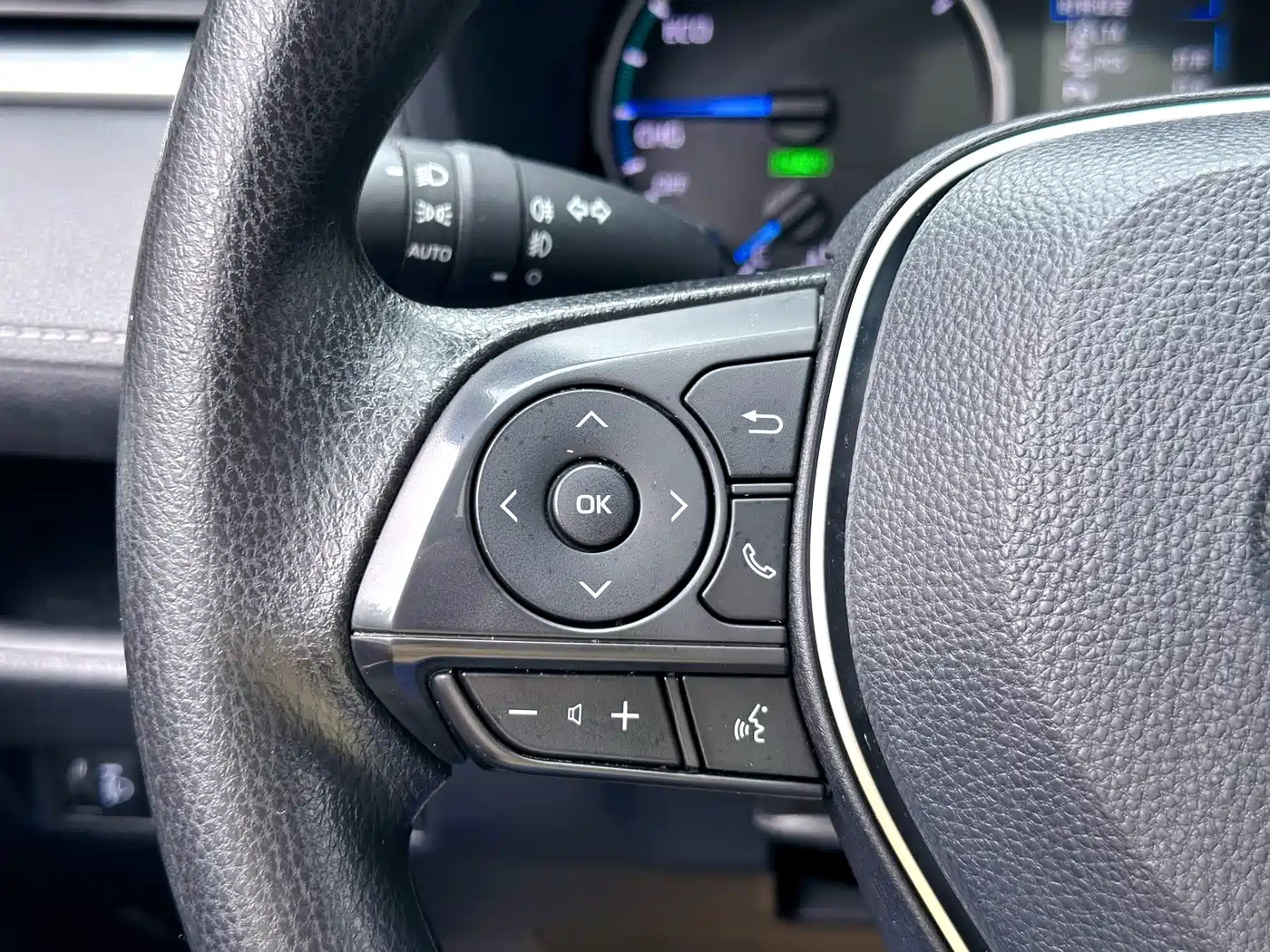 Toyota Wildlander 2020 Dual Engine 2.5L E-CVT FWD Luxury фото 21